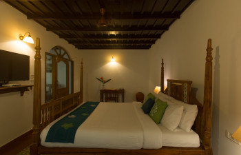 Palmgrove Lake Resort