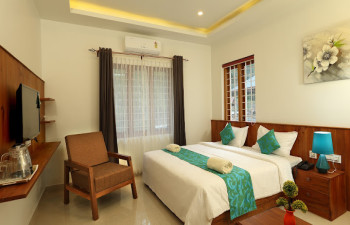 L&G Riverview Haven, Vallakadavu, Gavi