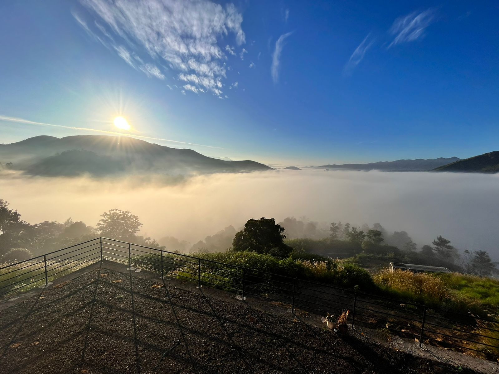 SUN N LAKE VIEW RESORT