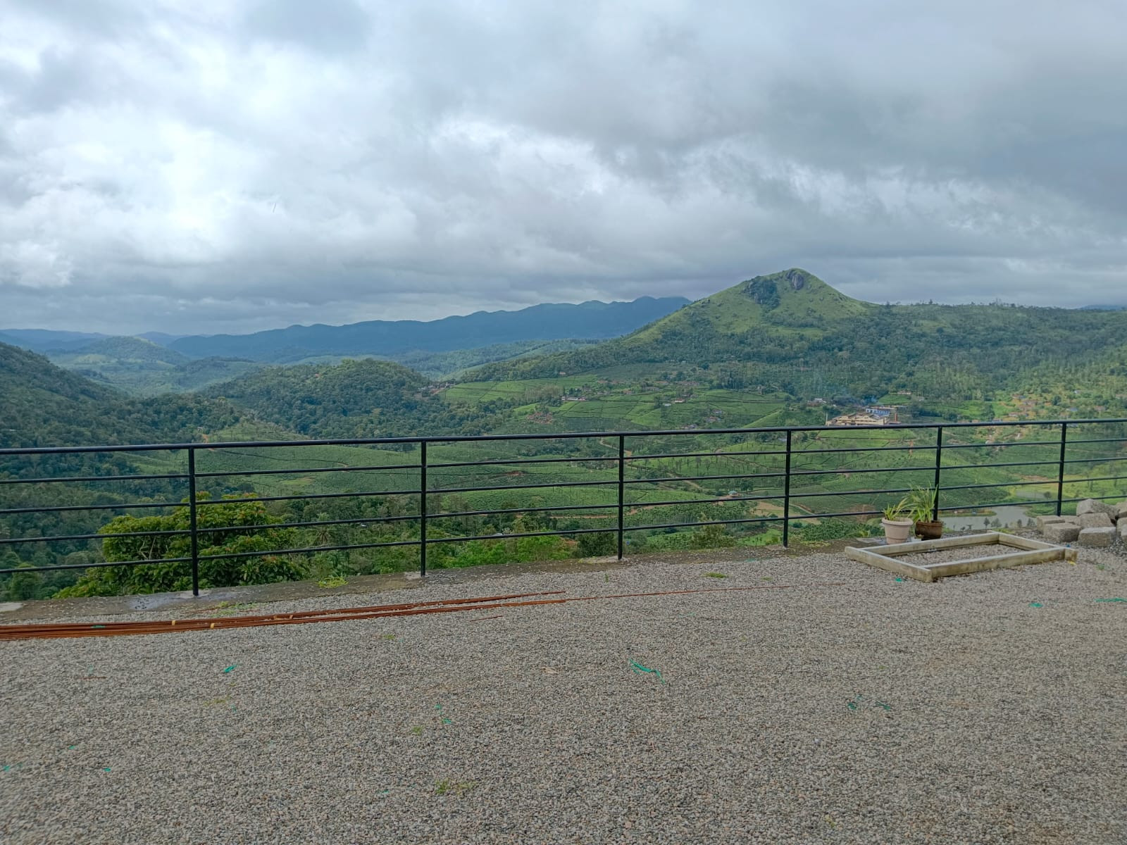 SUN N LAKE VIEW RESORT