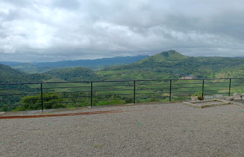 SUN N LAKE VIEW RESORT