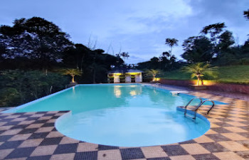 Crescent Family Resort
