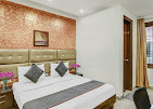 Hotel S & B East Inn