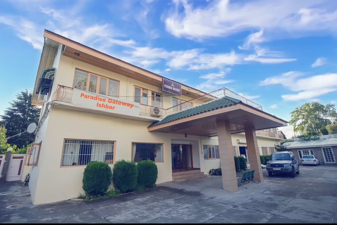 Hotel Paradise ishber