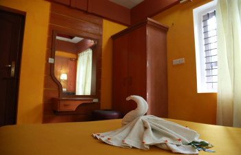 Treetop Resort,