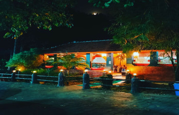 Treetop Resort,