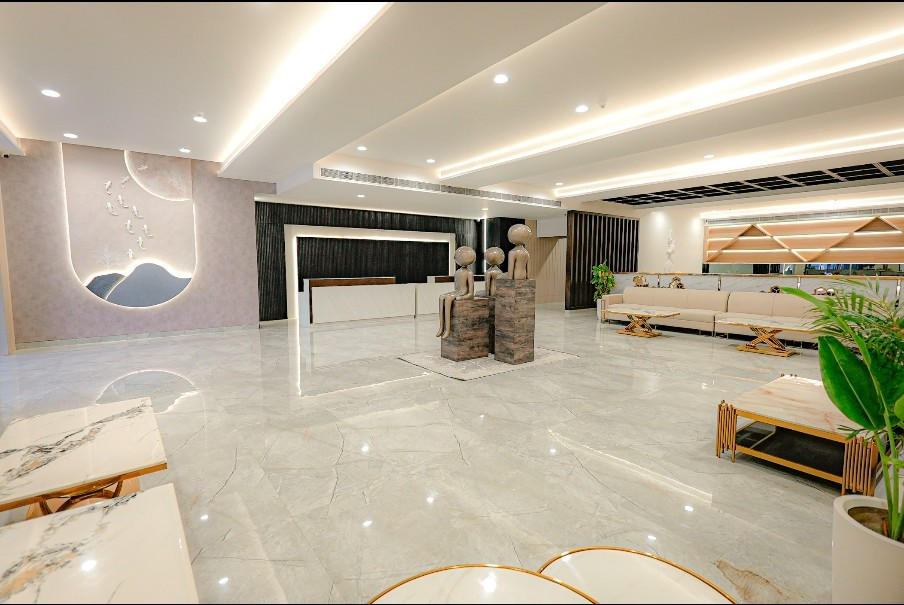 Elinor Hotel