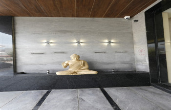 Elinor Hotel