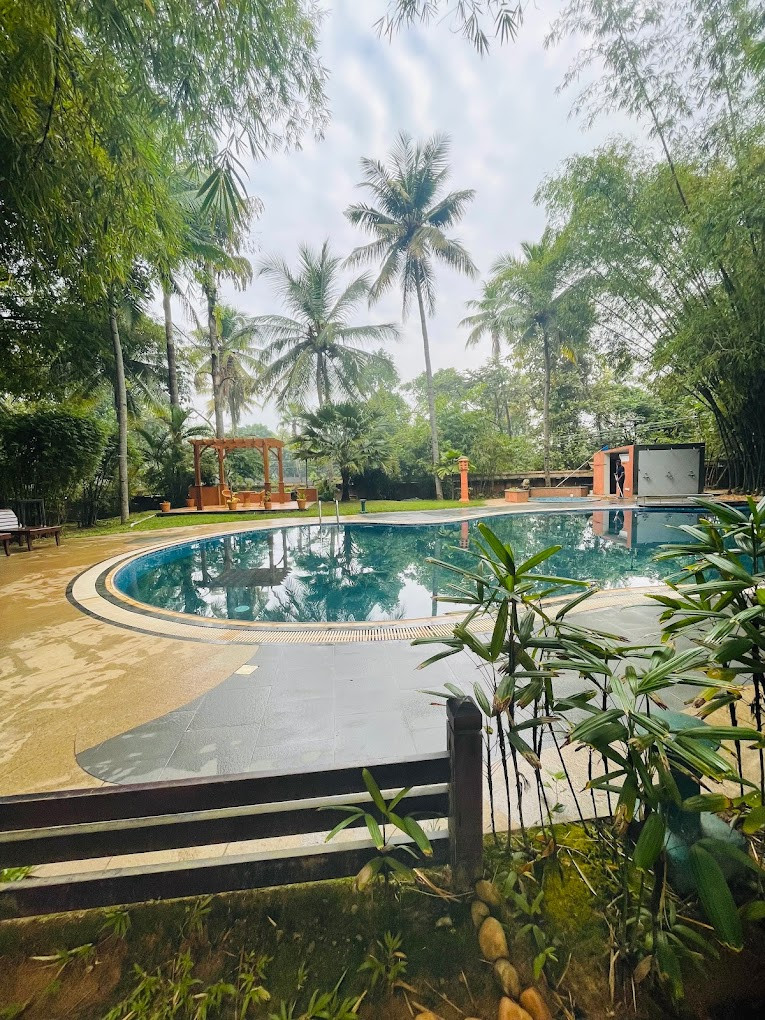 Fragrant Nature Paravur