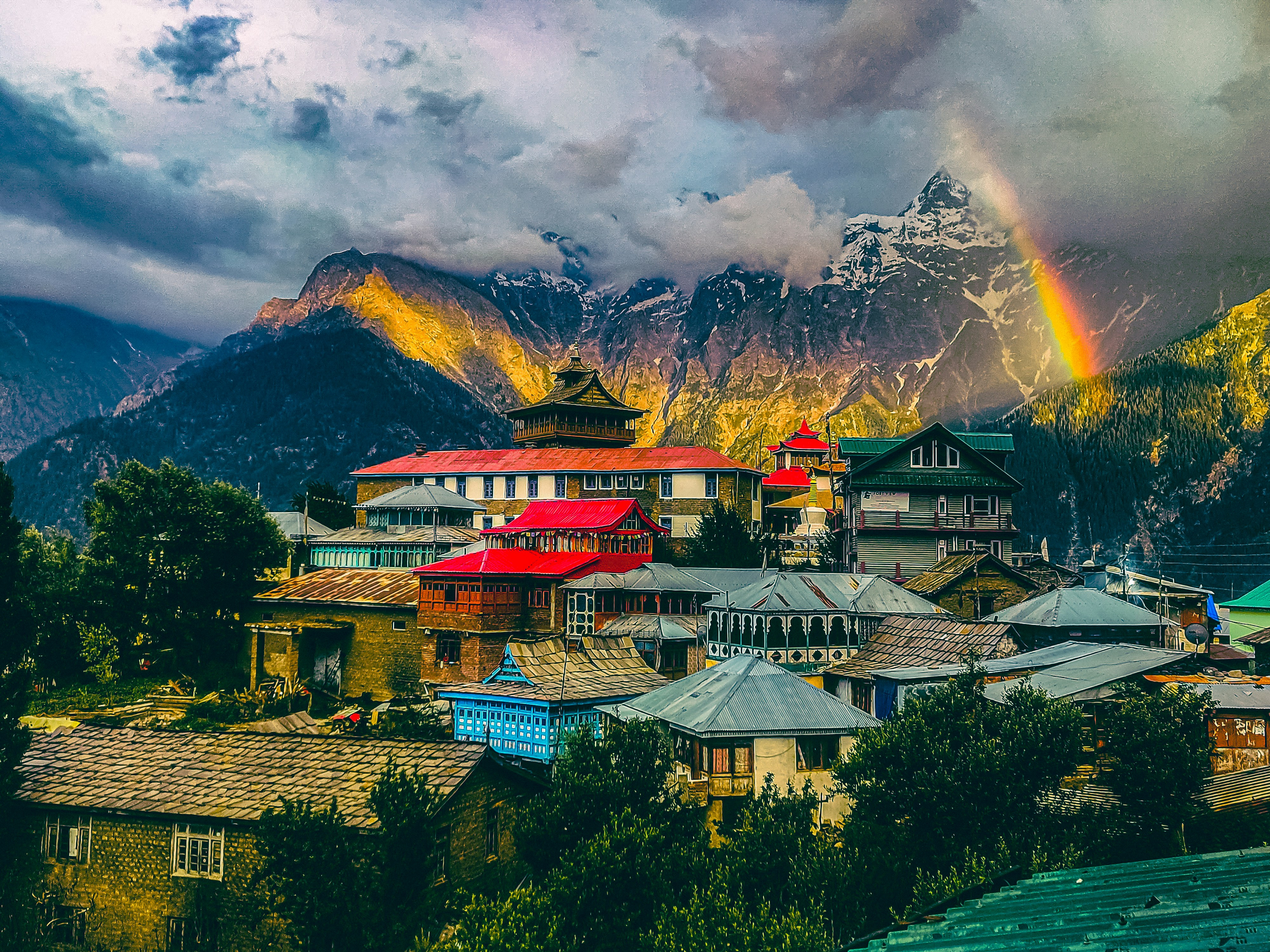 DELHI-MANALI-DELHI VOLVO PACKAGE