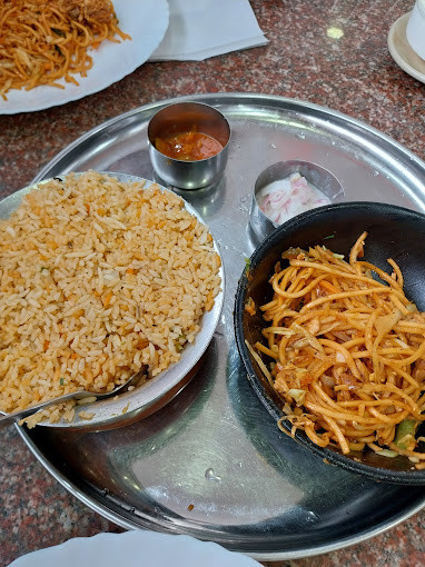 HOTEL GURUBHAVAN
