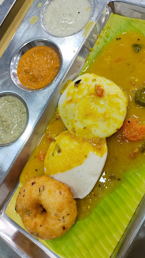 SWARAVANA BHAVAN
