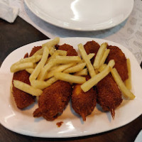 Le Sapphire Hotel & Restaurant