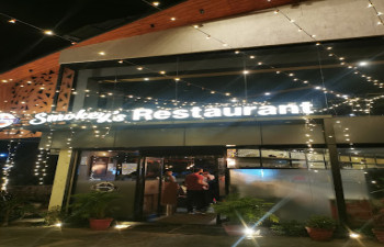 SMOKEY'S RESTAURANT